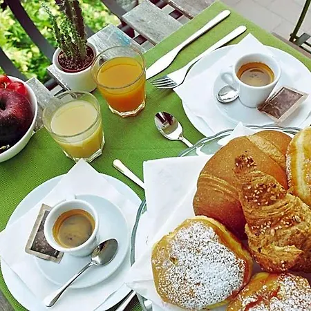 Aria Di Mare & In Centro A