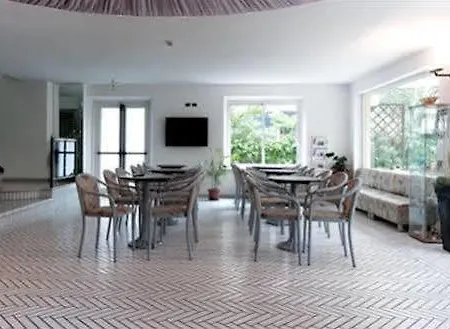 Aria Di Mare - Bed & Brunch In Centro A Отель