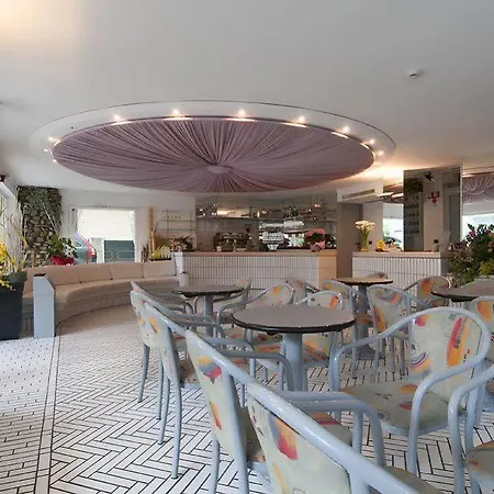 Aria Di Mare & In Centro A Hotel 3*