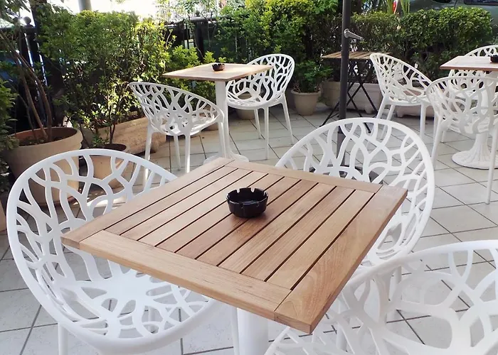 Aria Di Mare - Bed & Brunch In Centro A Riccione