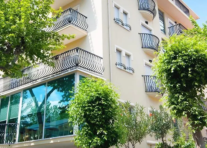 Aria Di Mare & In Centro A 3*